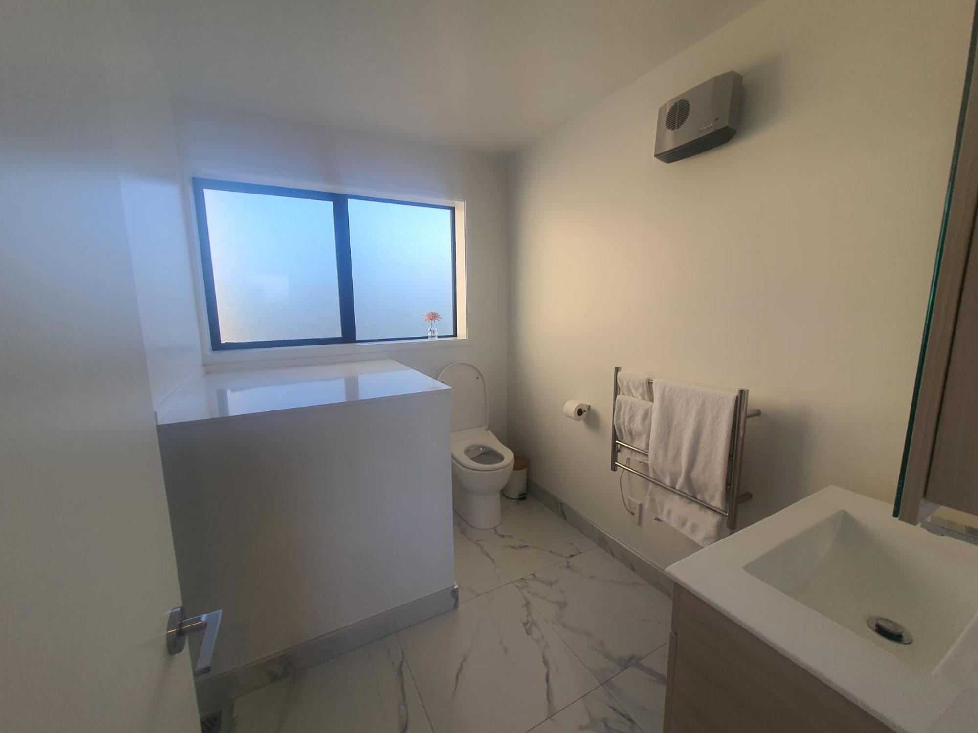 Casino, Te Pai, Free Parking, 2Bed 2 Bath Apartment ไครสต์เชิร์ช ภายนอก รูปภาพ