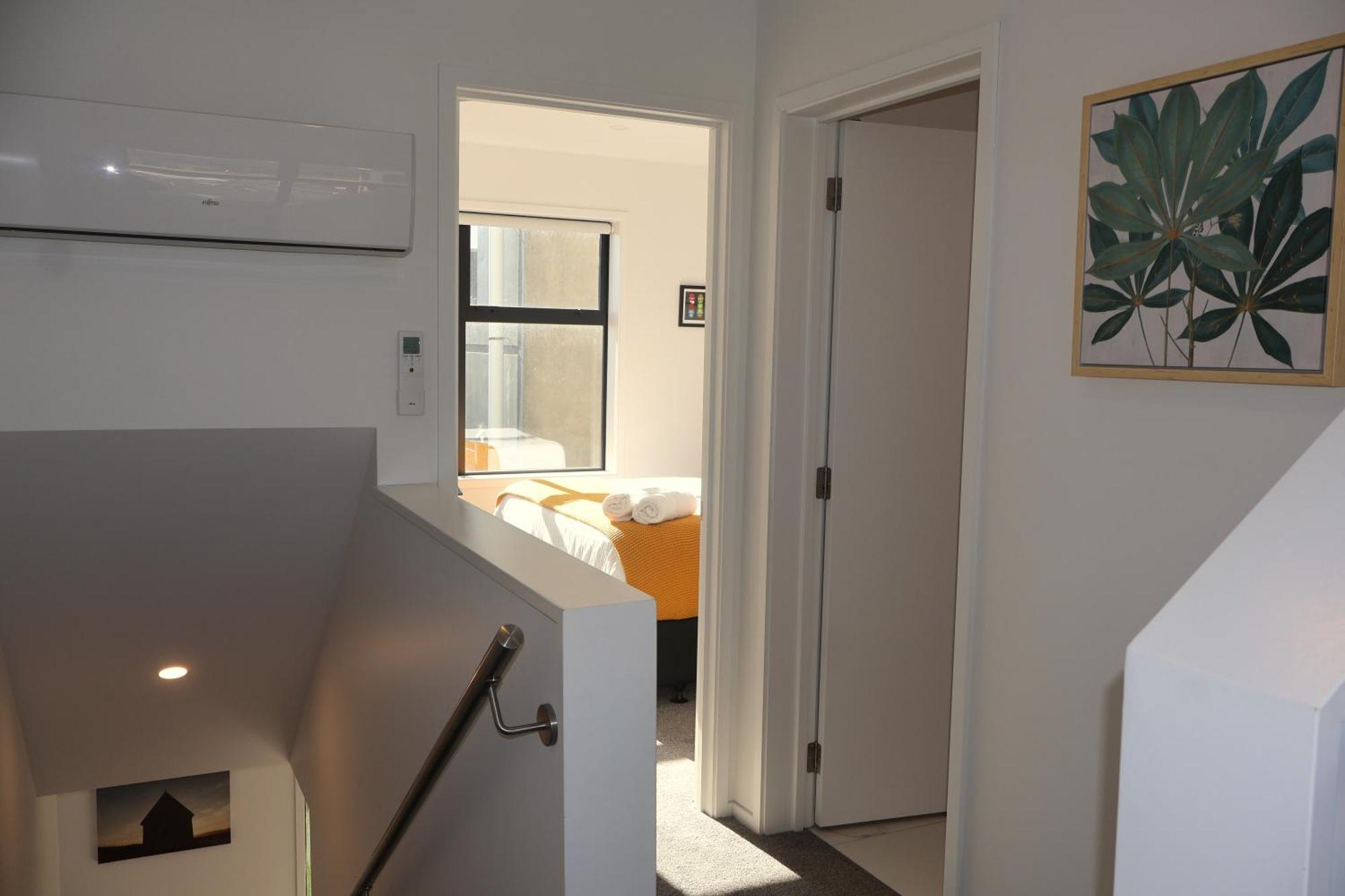 Casino, Te Pai, Free Parking, 2Bed 2 Bath Apartment ไครสต์เชิร์ช ภายนอก รูปภาพ